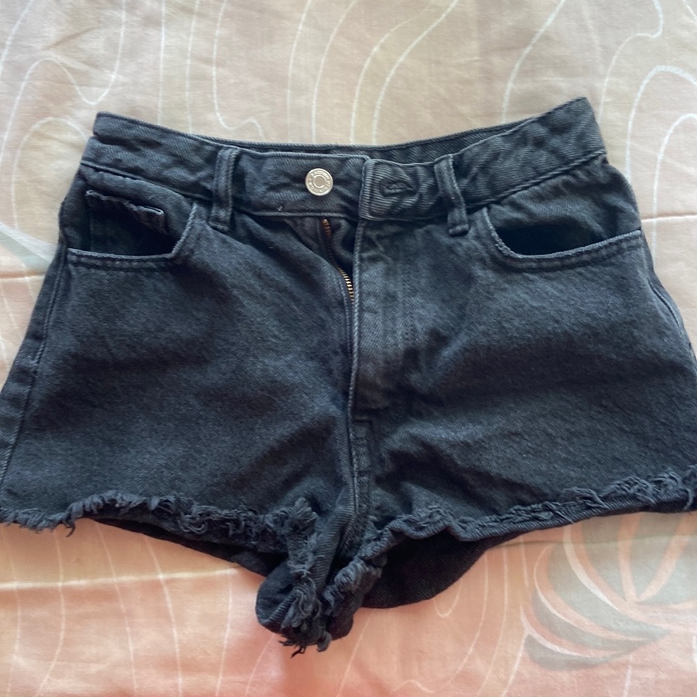 black pacsun jean shorts